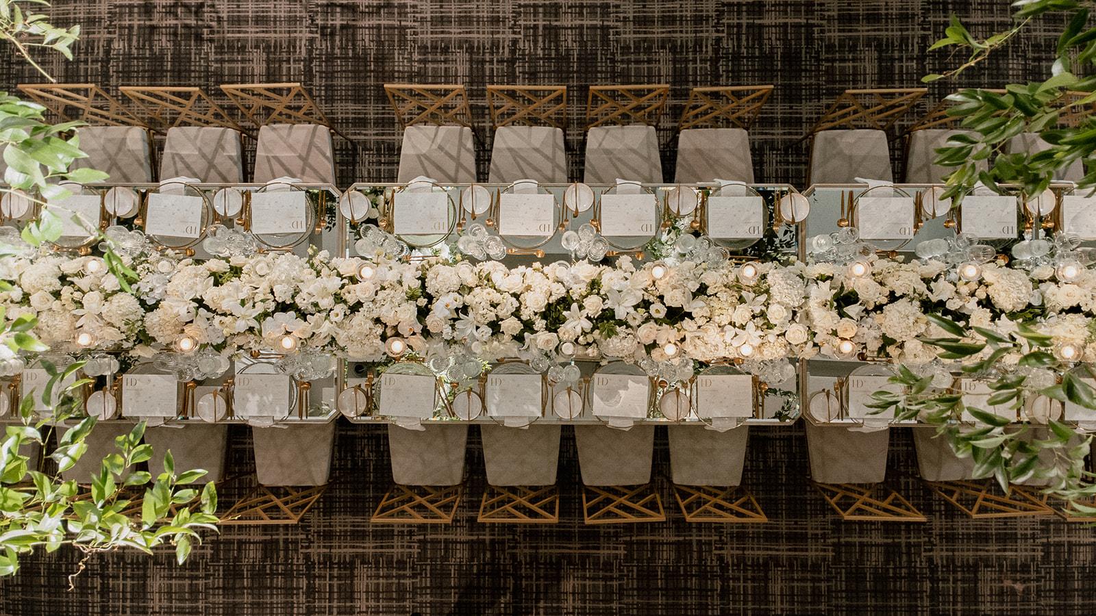 A Whimsical Fall Wedding at the Four Seasons Toronto 36