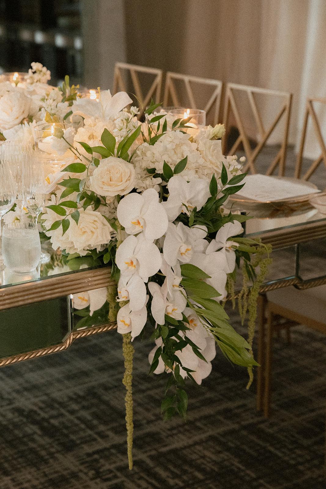 A Whimsical Fall Wedding at the Four Seasons Toronto 24