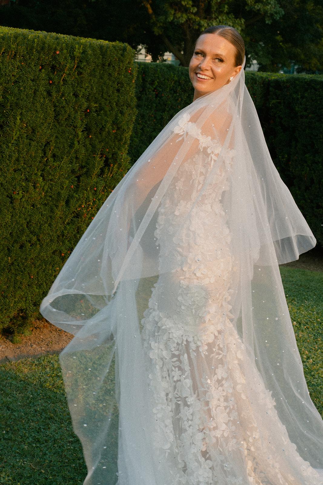 A Whimsical Fall Wedding at the Four Seasons Toronto 26
