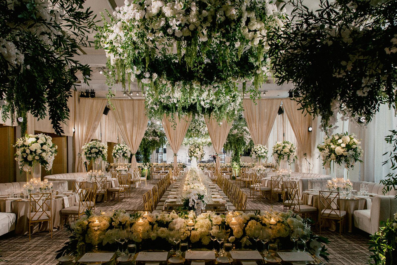 A Whimsical Fall Wedding at the Four Seasons Toronto 44