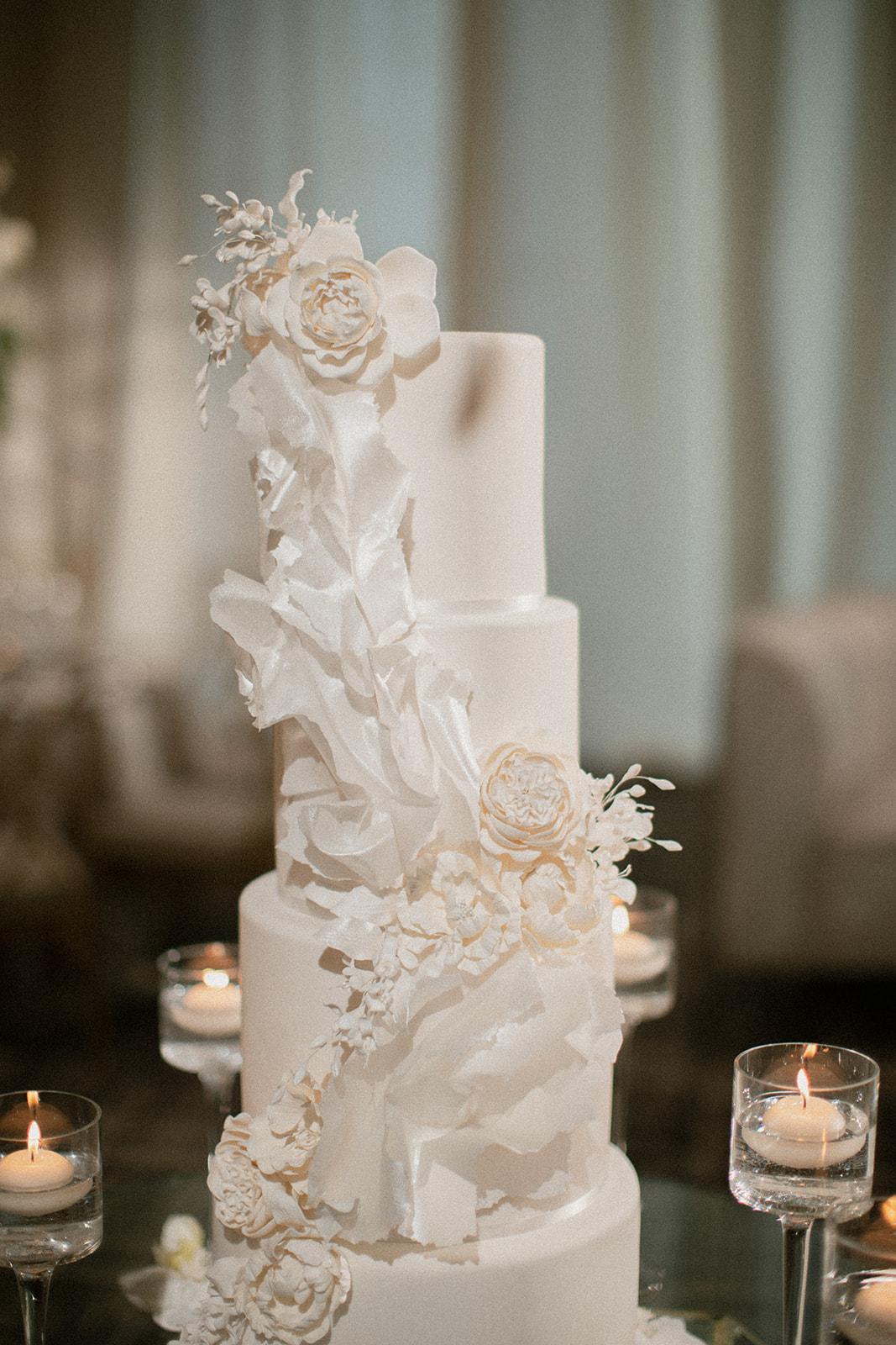 A Whimsical Fall Wedding at the Four Seasons Toronto photo 4