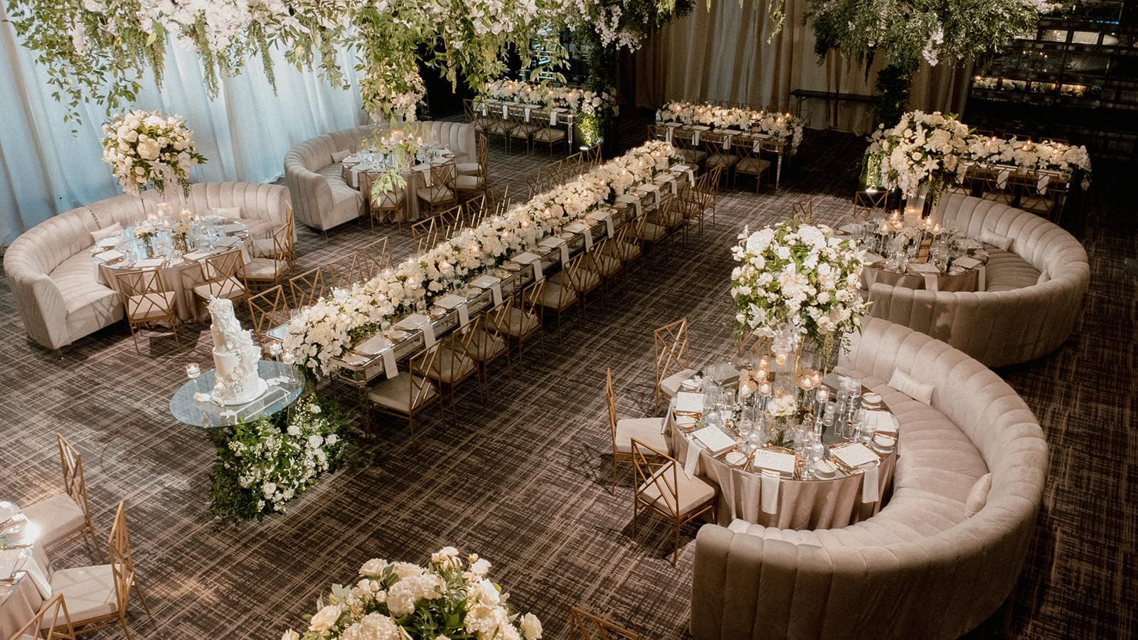 A Whimsical Fall Wedding at the Four Seasons Toronto 32