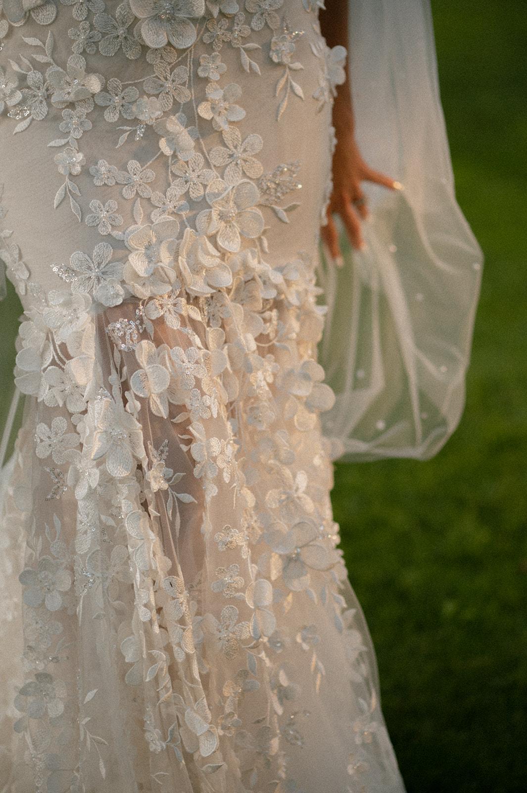 A Whimsical Fall Wedding at the Four Seasons Toronto 2