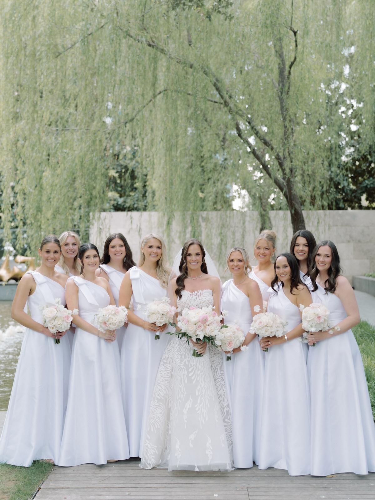 A Classic Spring Wedding at the Nasher Sculpture Center 32