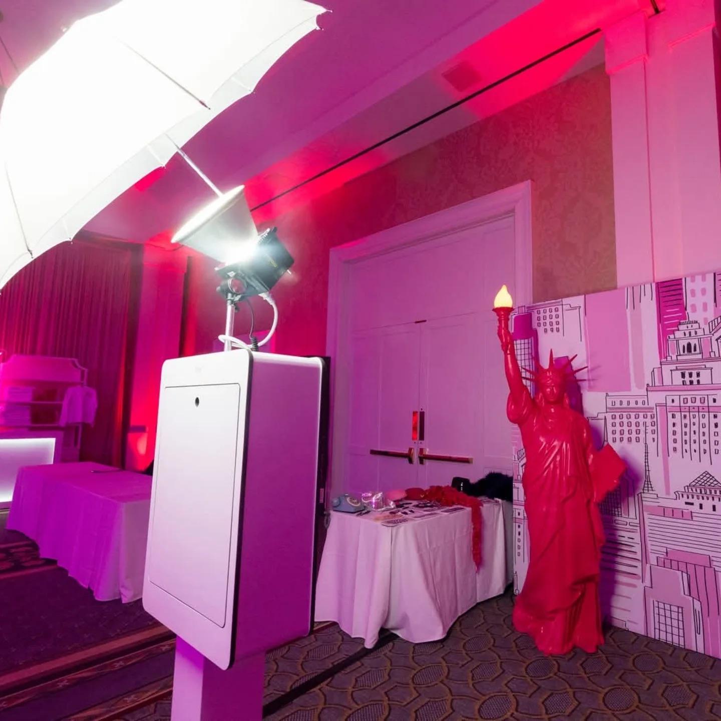 Plush Photobooth