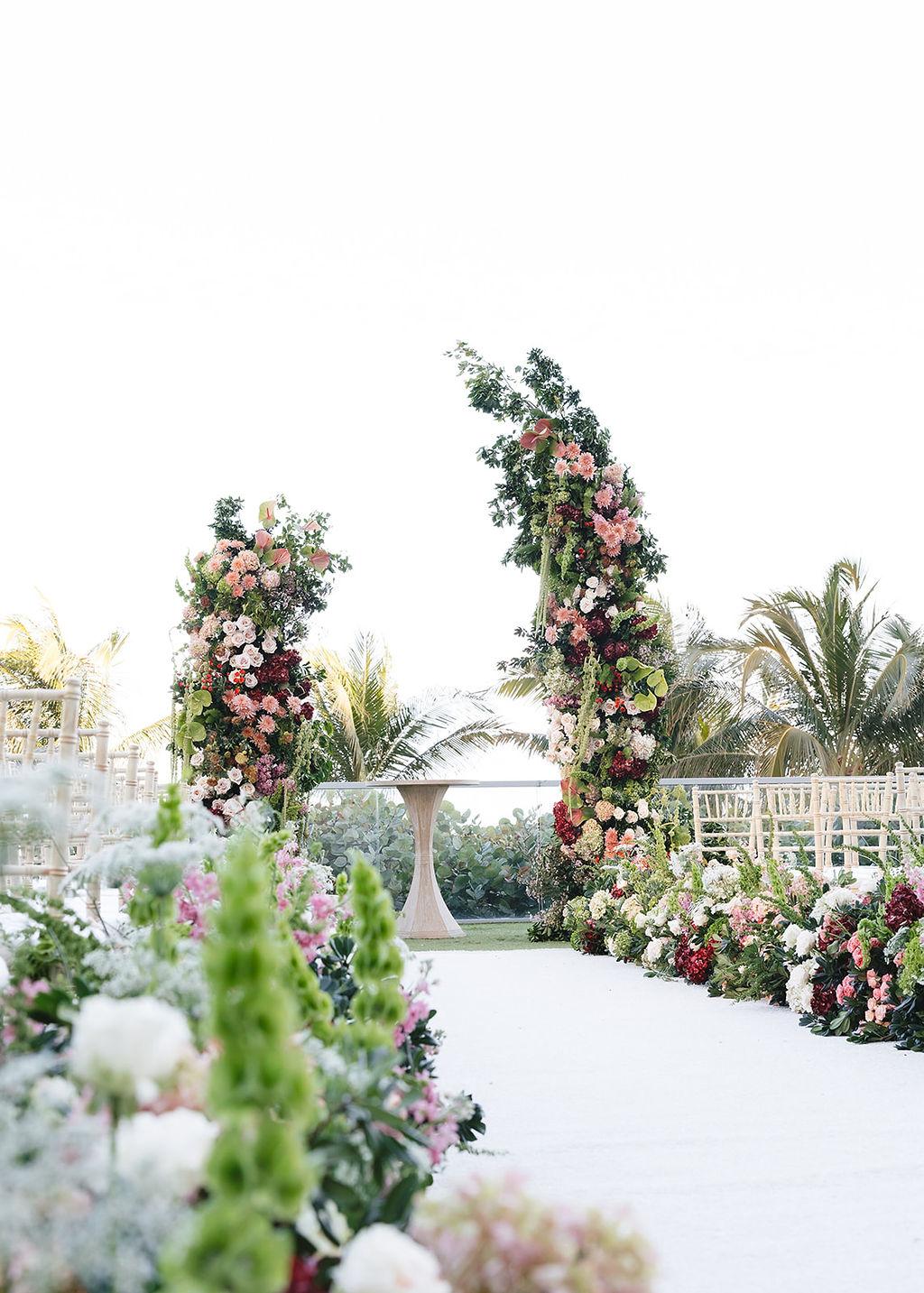 A Romantic Winter Wedding at 1 Hotel South Beach 60