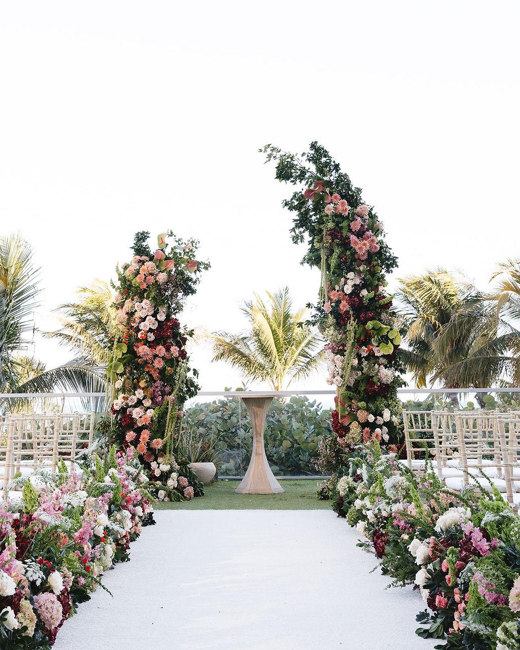 A Romantic Winter Wedding at 1 Hotel South Beach 70