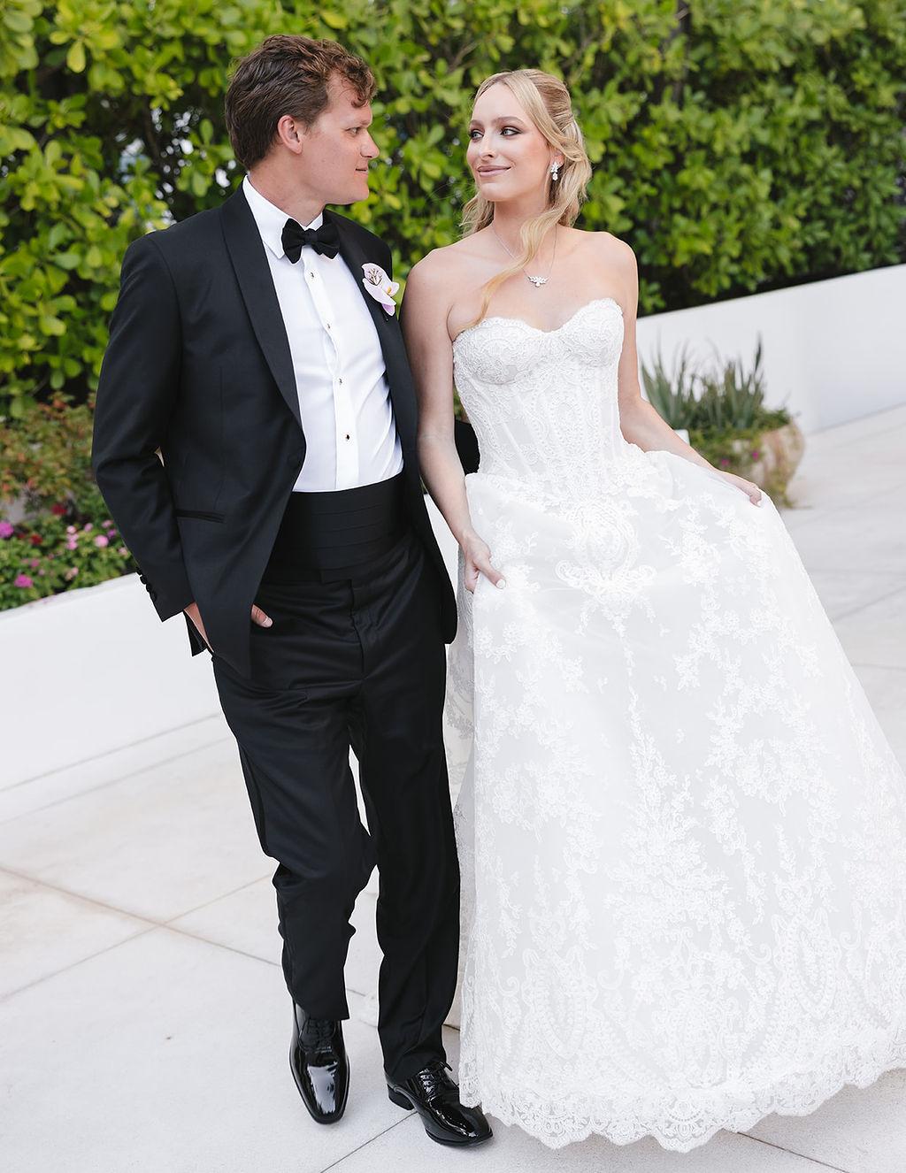 A Romantic Winter Wedding at 1 Hotel South Beach 36