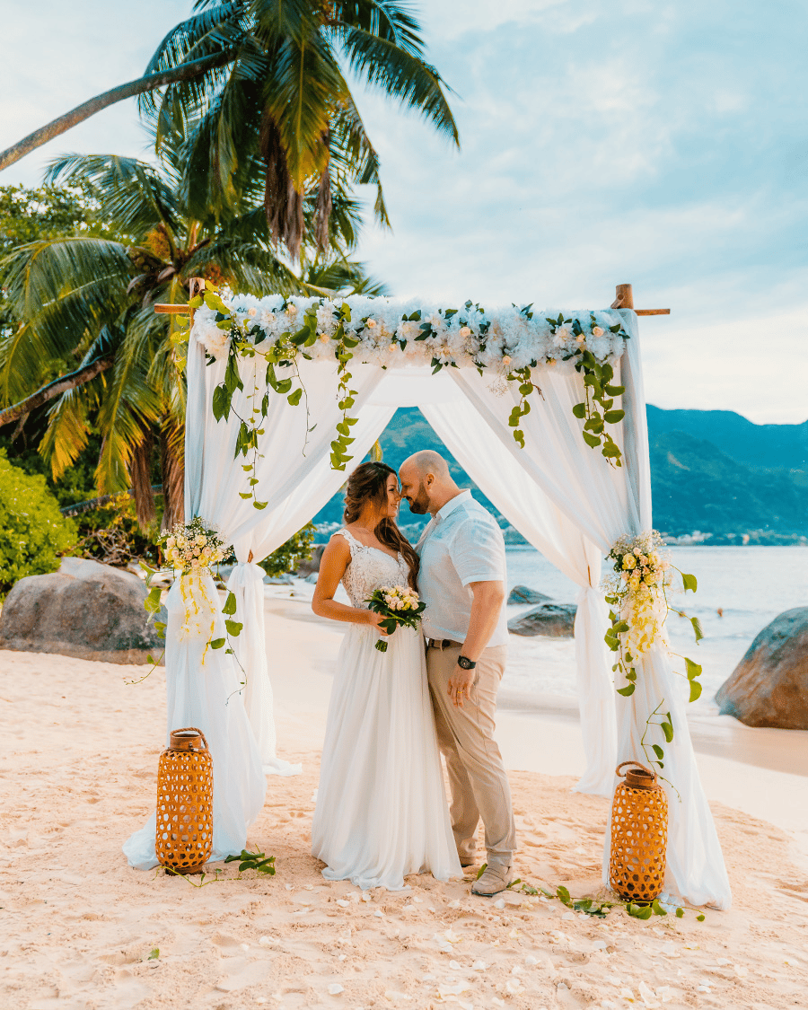 Happy Seychelles Wedding portfolio 2