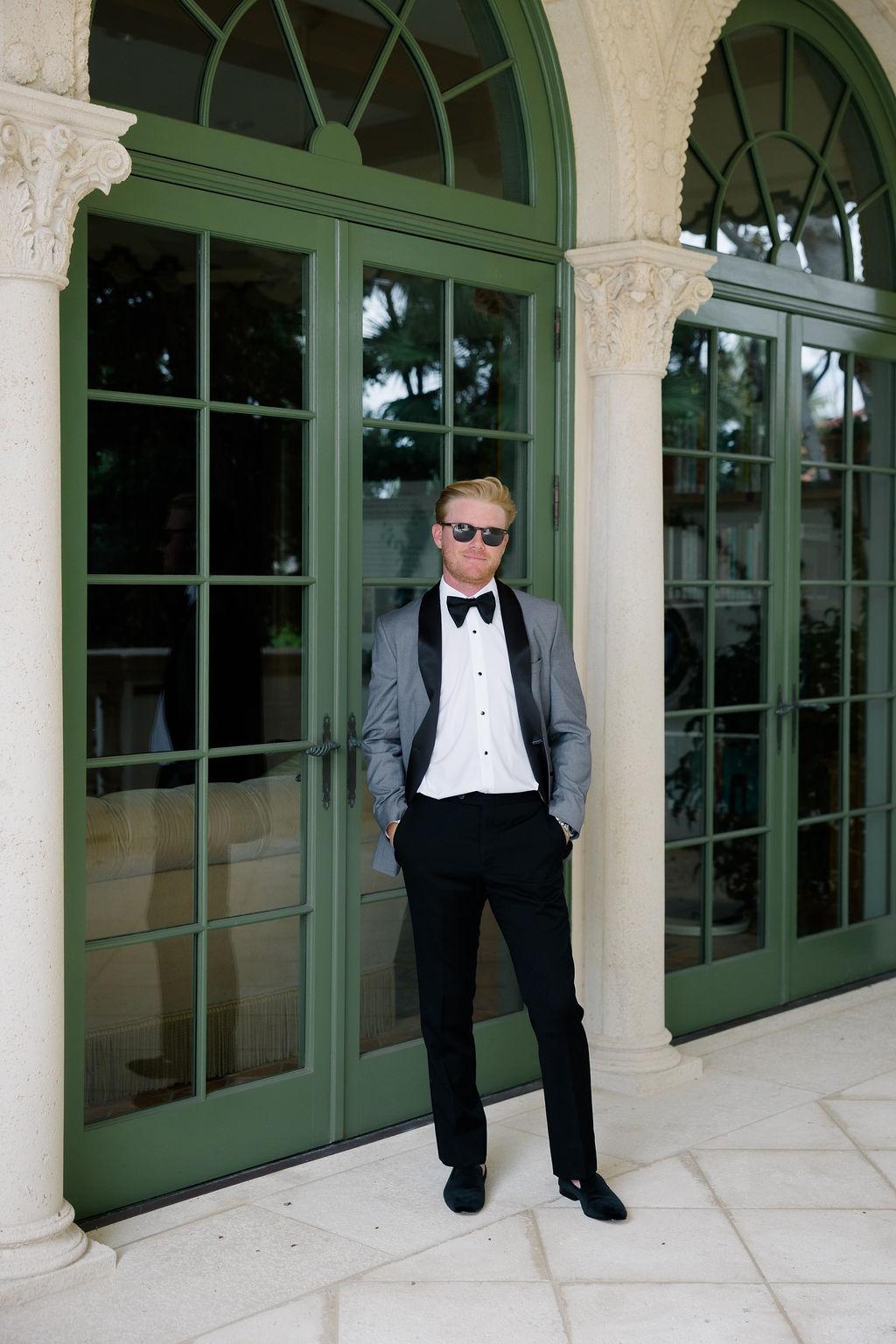 A Museum Wedding That Blended Modern Art with Garden Romance photo 3