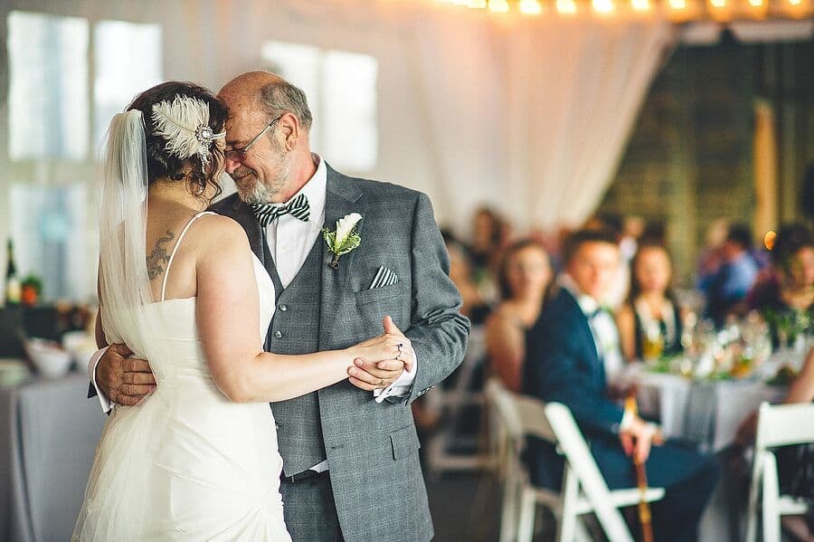 6 Insider Tips for Choosing Your Wedding Photographer from a Pro Who Knows