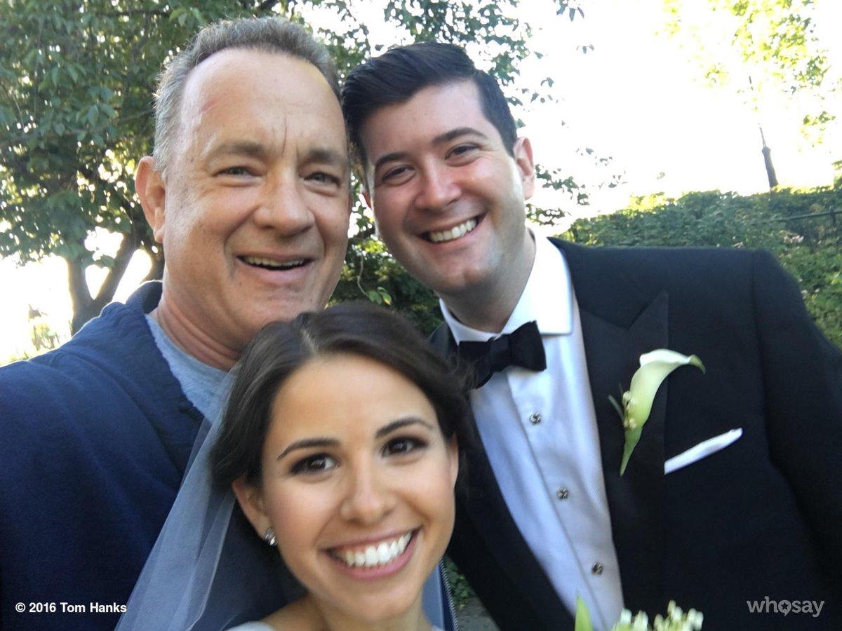 Friday Feels: Tom Hanks Left This Bride Speechless With His Epic Photobomb