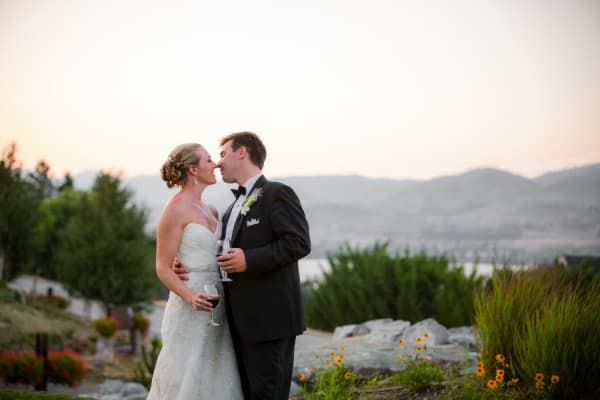 Classic Chelan Wedding Captured By Ben & Molly photo 1