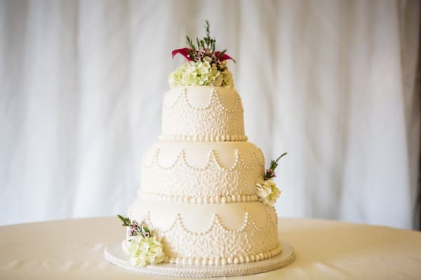 Classic Keswick Wedding Captured By Daane Studios