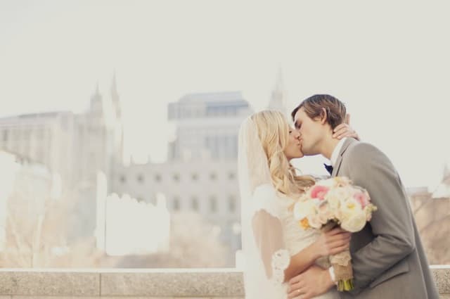 Vintage Utah Wedding Captured By Alixann Loosle Photography