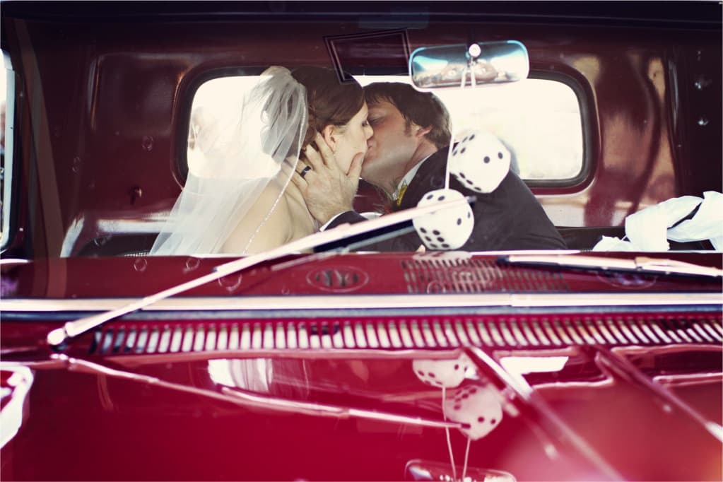 Classic Eudora Wedding Captured By Red Barn Wedding Photography photo 1