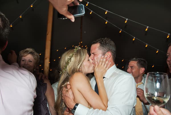 DIY Bridgehamptom Wedding Captured By Cappy Hotchkiss photo 1