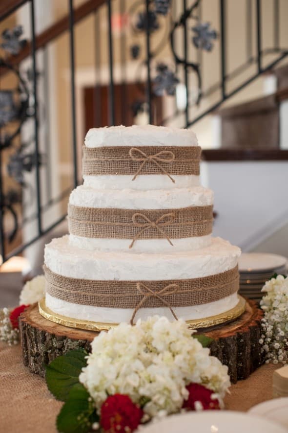Rustic Baxter Wedding Captured By Jessica Cochran